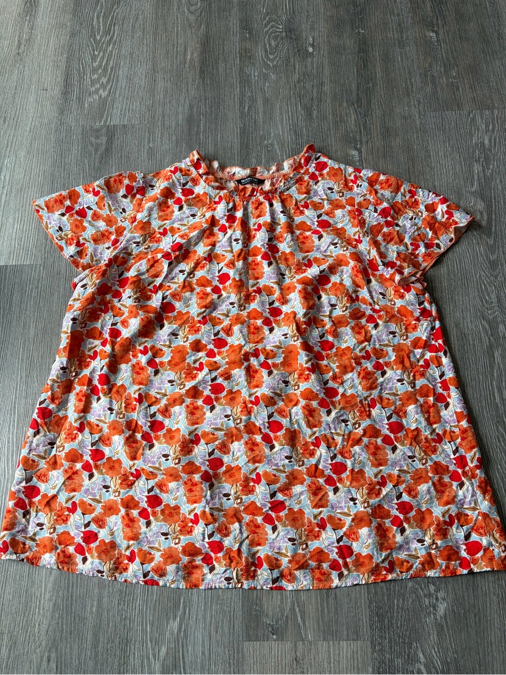 BloomChic plus size Floral blouse size 22/24